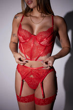 SET CROP TOP CON LIGUERO KHLOE